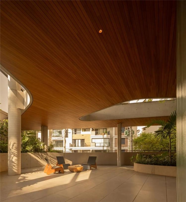 圣保罗 Pascoal Vita 大楼：几何形态与自然景观的融合