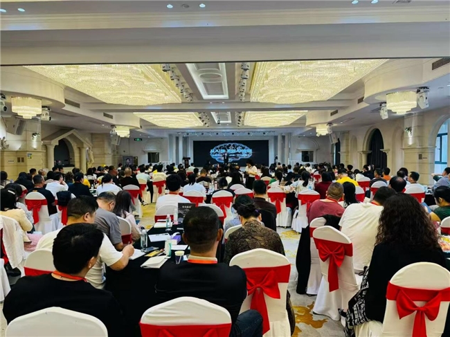 告别“单打独斗”：云仓酒庄AI实战课如何