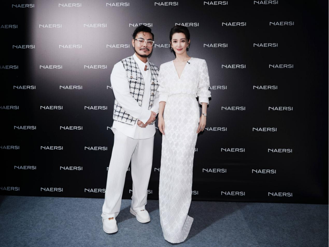 NAERSI任命国际奢牌前设计师Colin Jiang为创意总监，首秀携李冰冰、胡杏儿演绎“无界优雅”