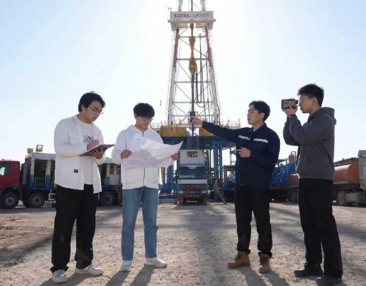 无锡学院 “驭能方舟”：从移动能源到智慧