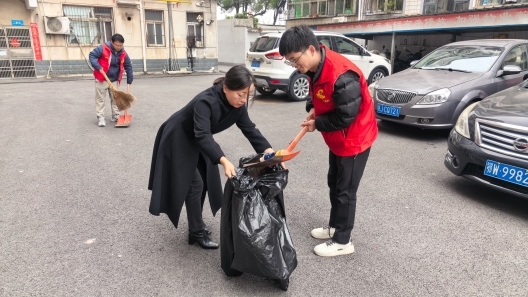 黃岡煙草：志愿行動齊參與 環境整治樹新風