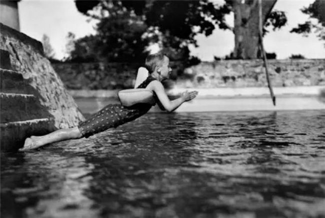 70 岁成名，一生为自己而拍：拉蒂格的摄影人生