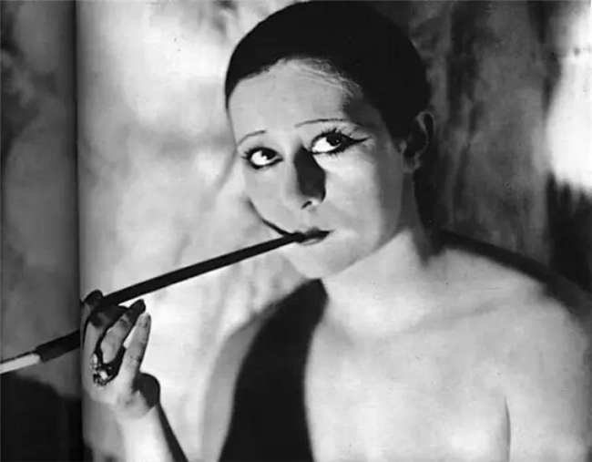 70 岁成名，一生为自己而拍：拉蒂格的摄影人生