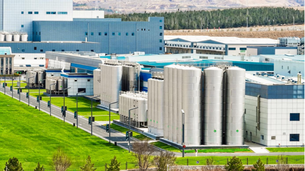 中国首个!蒙牛获评“全品类牛乳深加工工厂”，以科技创新推动产业价值链跃升