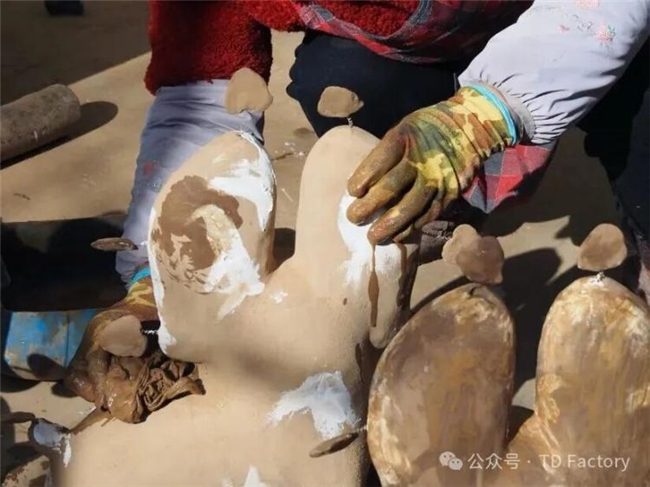 凤翔泥塑：把岁月捏进泥土，把吉祥绘成模样