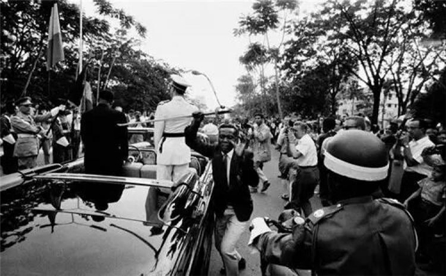 百年徕卡：用镜头定格人类历史的光影传奇