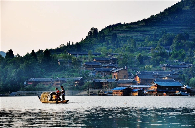 新韵重庆 五一趣玩丨酉阳五一文旅活动精彩纷呈 惠民举措点燃假日消费市场