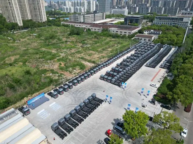 DeepWay深向完成鸭嘴兽物流200台订单首批50台交付 - 第2张