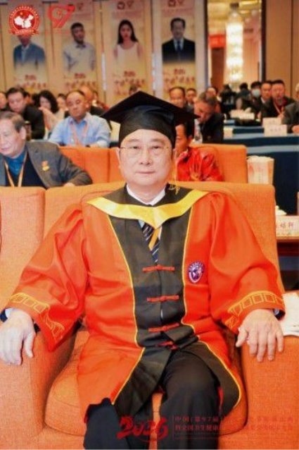 “御医传人”的临床疗效光环——黄玉和