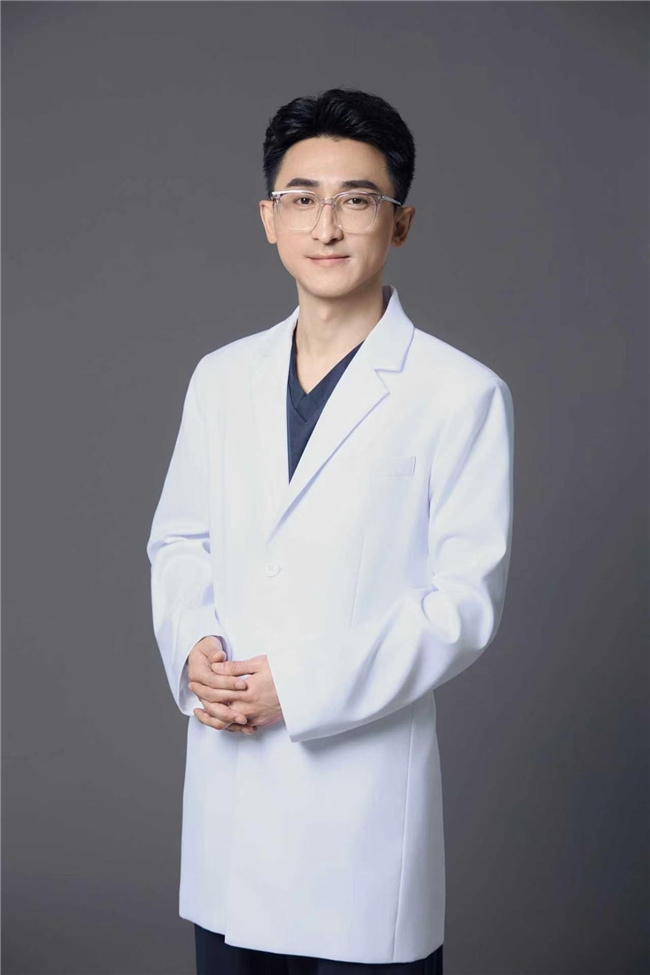 2026杭州隆鼻医生哪个好?初鼻与鼻修