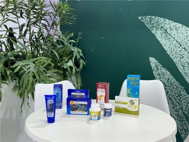 Curarti古力提小蓝管氨糖涂抹膏亮相Vitafoods Europe,彰显硬核关节养护实力