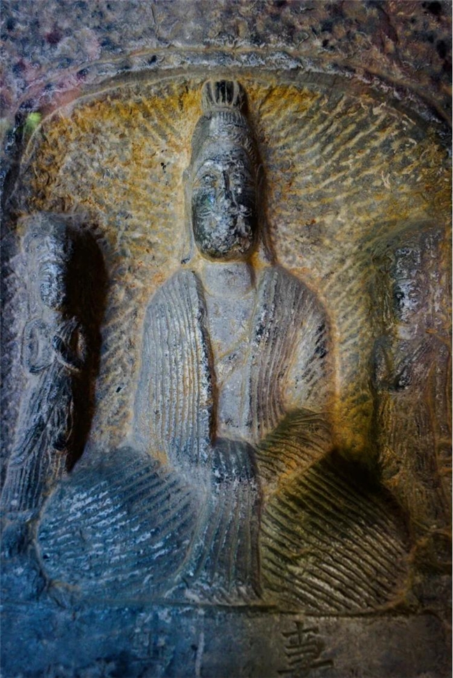人马・佛衣・天王像：一条丝路，串起四大文明的艺术对话
