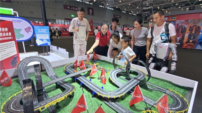中国石化亮相2026粤港澳大湾区车展  赋能智慧出行 点亮绿色未来
