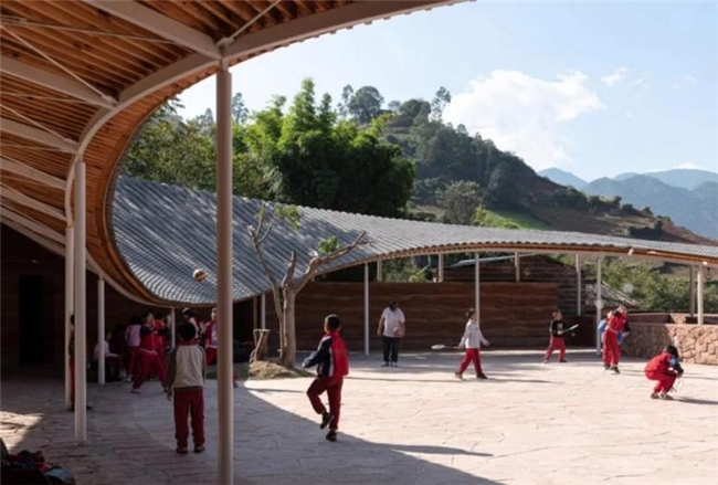 于土地中生筑，于文脉里新生：五例在地设计的温柔建造