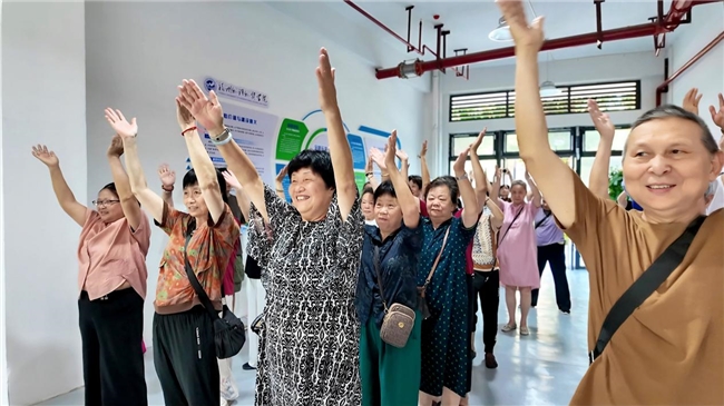 银龄风采,乐活人生 乐天泉社区开展国企退休人员趣味游园会第2张-南昌消费网