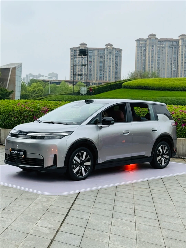 2026 年 12 万落地家用新能源 SUV 选购指南：哪款才是家用全能标杆？