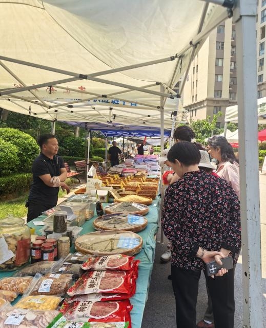 便民惠民暖人心| 浮山路街道福集社区公益市集圆满举办