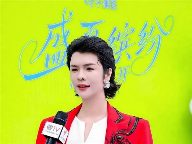 盛夏缤纷 四店齐开:千美臣七星级旗舰升级重新定义美业新标准
