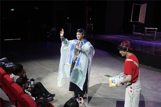 中国文联青年文艺创作扶持计划专项资金项目跨界融合魔术剧《法力有边儿》在京精彩上演圆满收官！