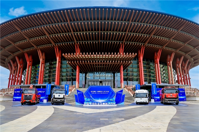歐曼專用車2026年中合作伙伴大會(huì)舉行，新品亮劍聚力新征程