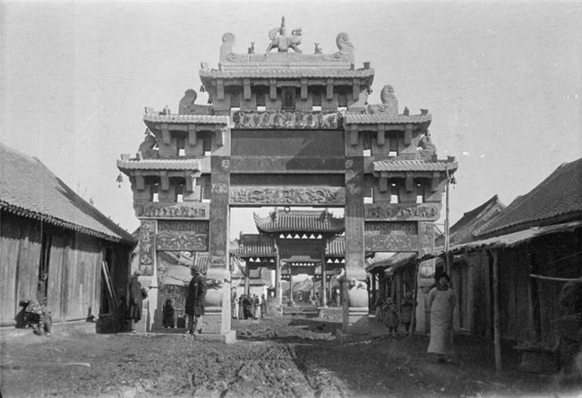 藏在旧照片里的中原近代史:《河南早期影像图录》札记
