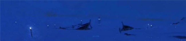 平面几何 + 油画笔触，拆解波兰画师黑金神秘风创作逻辑