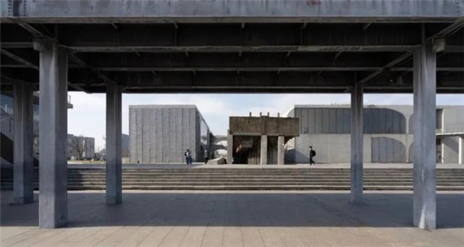 让结构主导空间：大舍四大项目的在地化建造表达