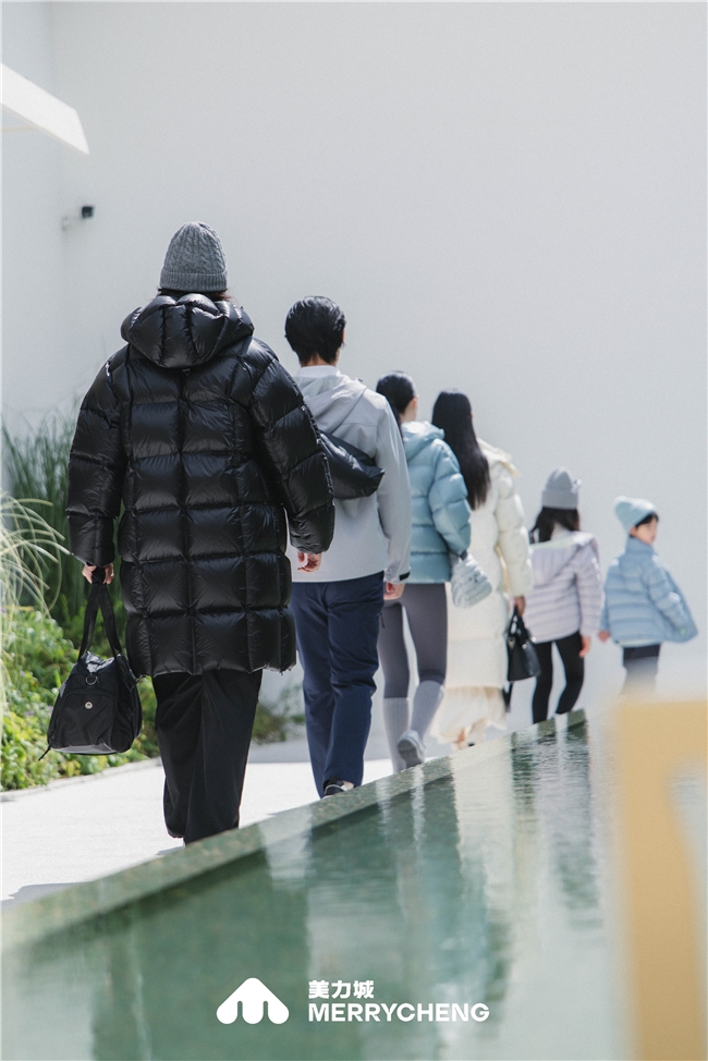 跳出季节桎梏，美力城以科技时尚全域布局运动户外